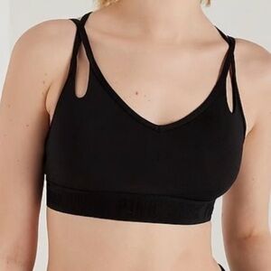 VS Pink Active Ultimate Strappy Back Bra - Large